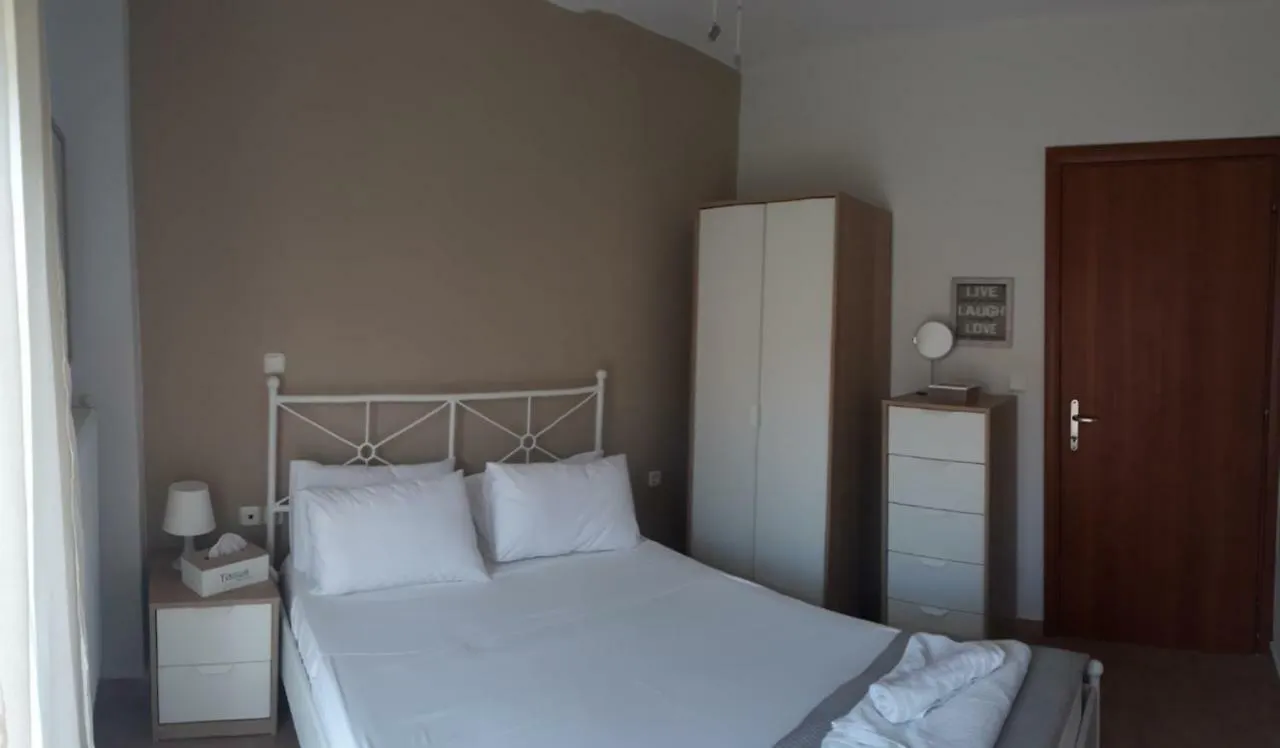 קריופיגי Sea View Apartments יוון